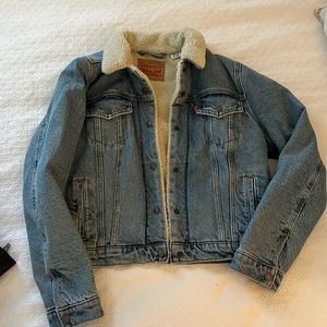 COPY - Levi’s Sherpa Jean jacket